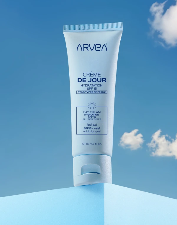 كريم النهار المرطب SPF 15 من أرفيا لجميع أنواع البشرة